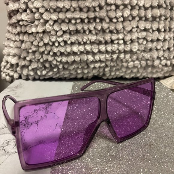 oversized sunglasses - Picture 7 of 13